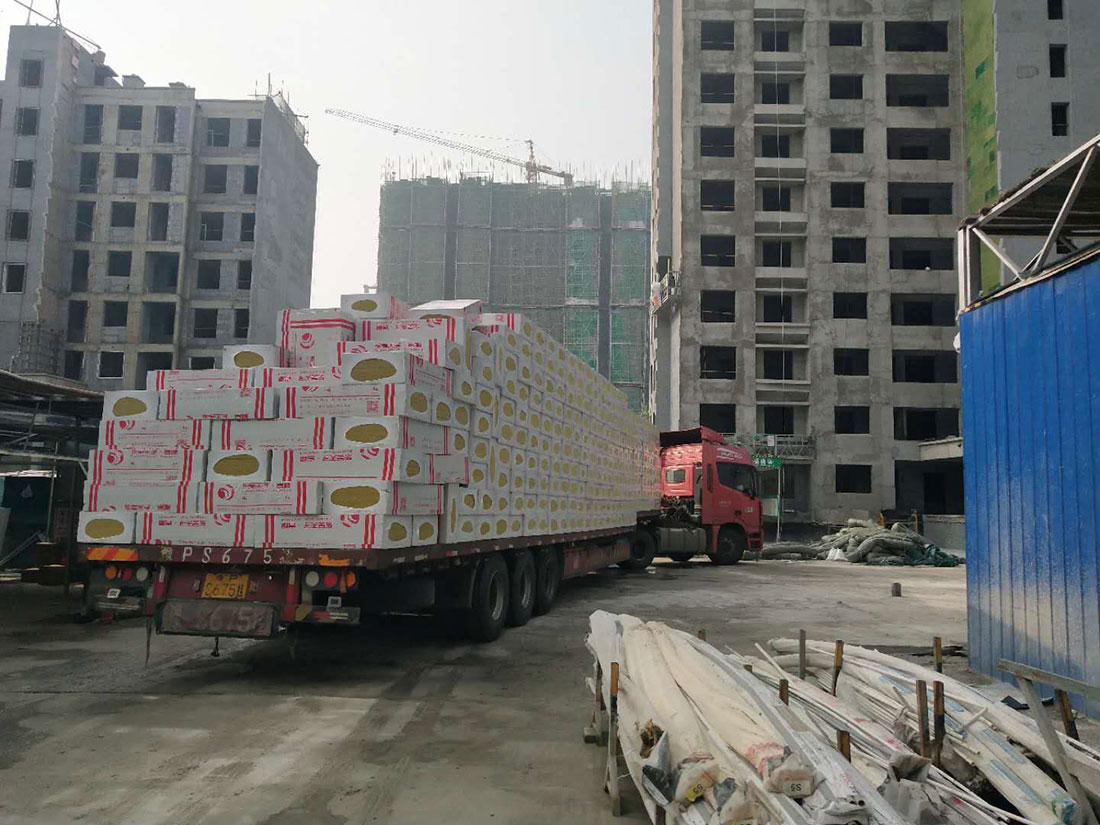 鄭州鄭地·美景東望三期施工現(xiàn)場(chǎng)拍攝